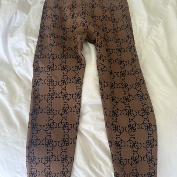 GUESS? Logomania Brown & Black Ribbed Active Set Size XS - Picture 11 of 11